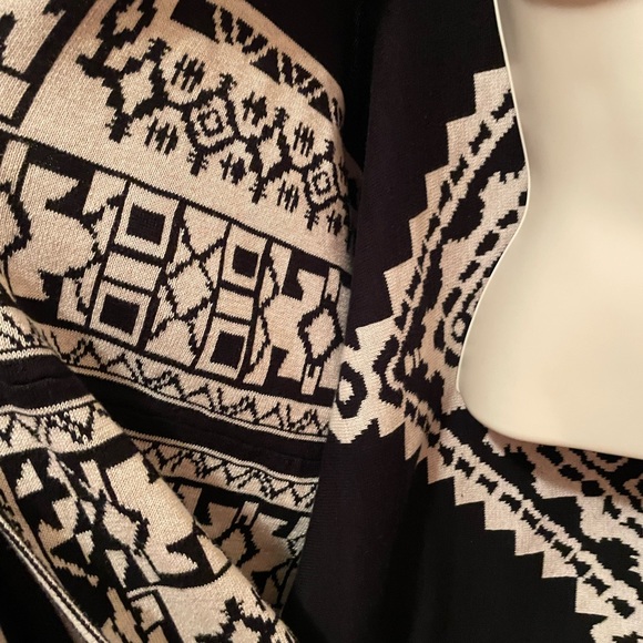 Unbranded Knit Cape Wrap Open Cardigan Aztec Print Reversible - Picture 6 of 8